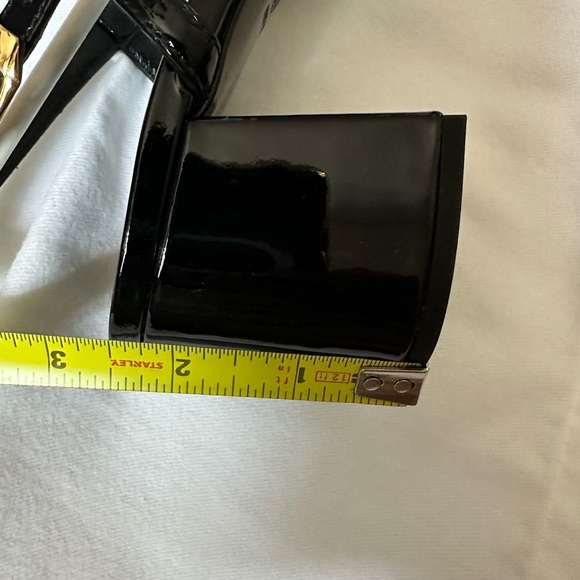 Versace Authentic Black & Gold Medusa Vernice Patent Leather Heeled Pumps 38/7.5 - Picture 10 of 14